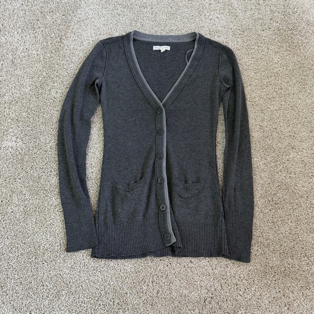 Aéropostale Cardigan Sweater Womens Small Gray V Neck Button Pockets Knit